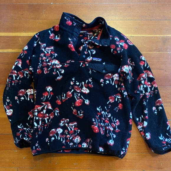 Patagonia | Tops | Patagonia Mushroom 